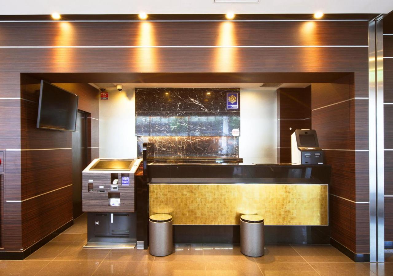Apa Hotel Midosuji Hommachi Ekimae Osaka Exteriör bild