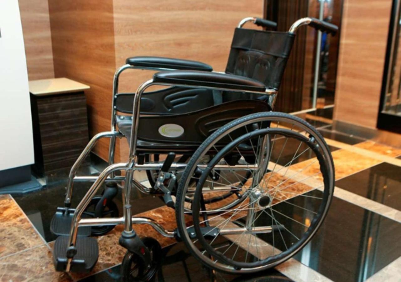 Apa Hotel Midosuji Hommachi Ekimae Osaka Exteriör bild